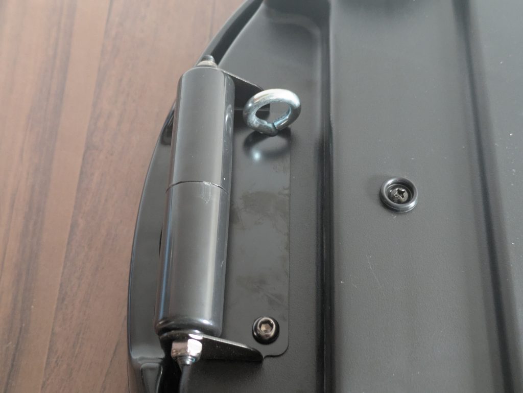 Transportrolle der Bluefin Fitness SLIM Vibrationsplatte
