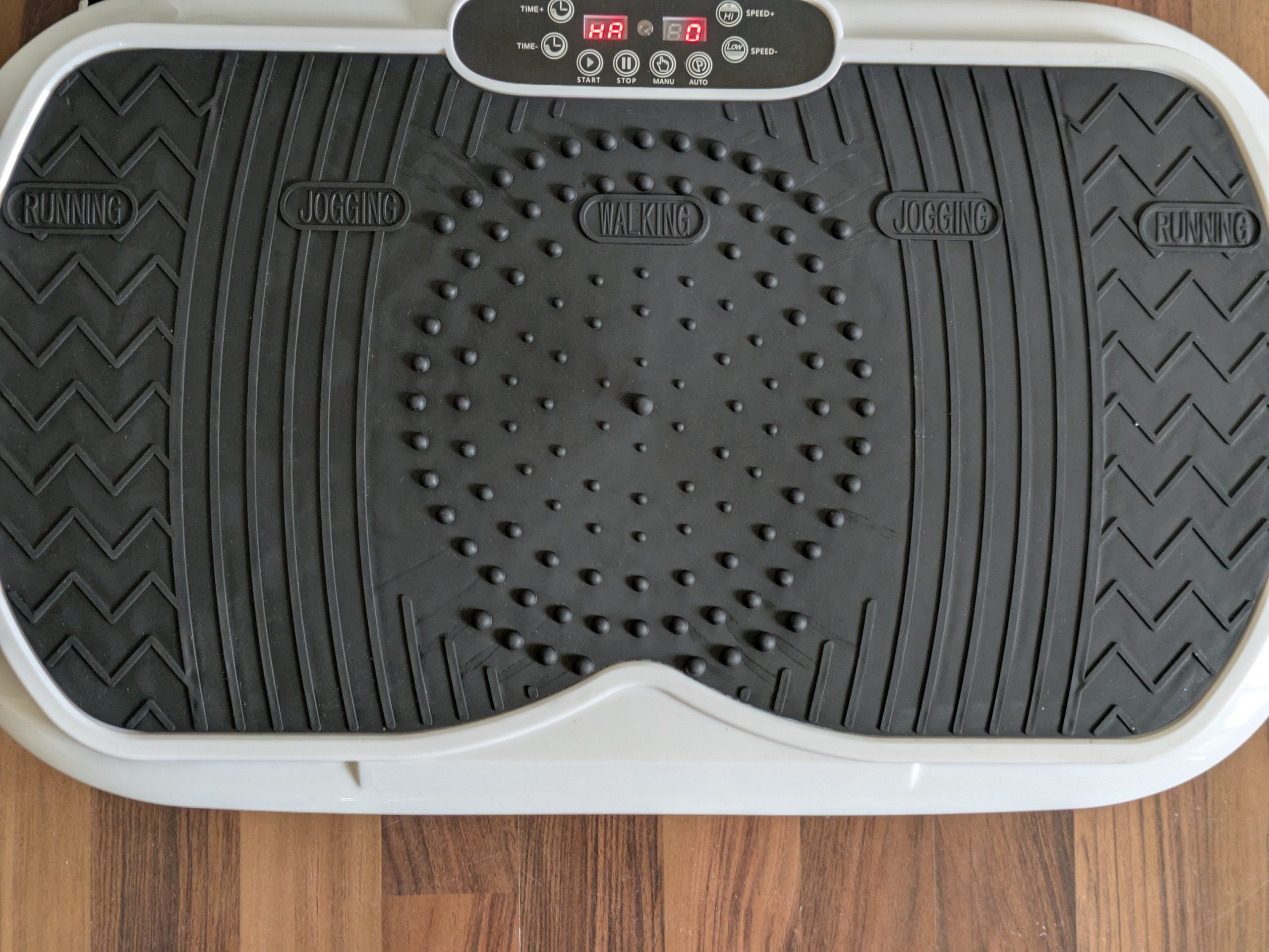 VITALmaxx Basic Vibrationsplatte Schriftzüge