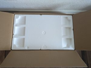 Verpackung der MERACH 2398P1 Vibrationsplatte geöffnet