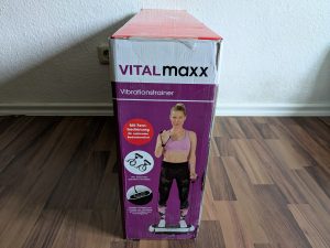 Verpackung der VITALmaxx Basic Vibrationsplatte von der Seite