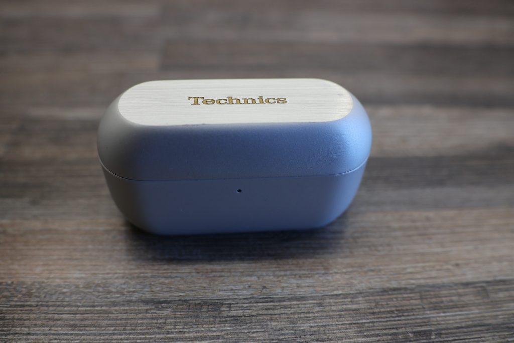 Technics AZ100 Kopfhörer Etui