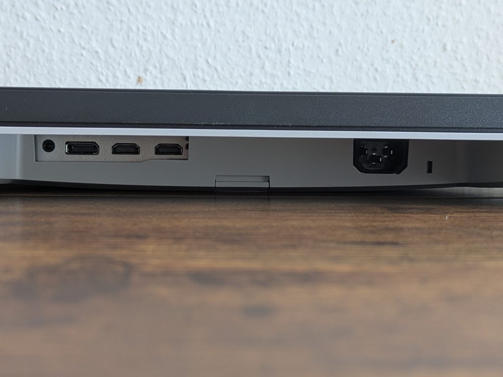 Anschlüsse des Dell S2721QSA Monitors