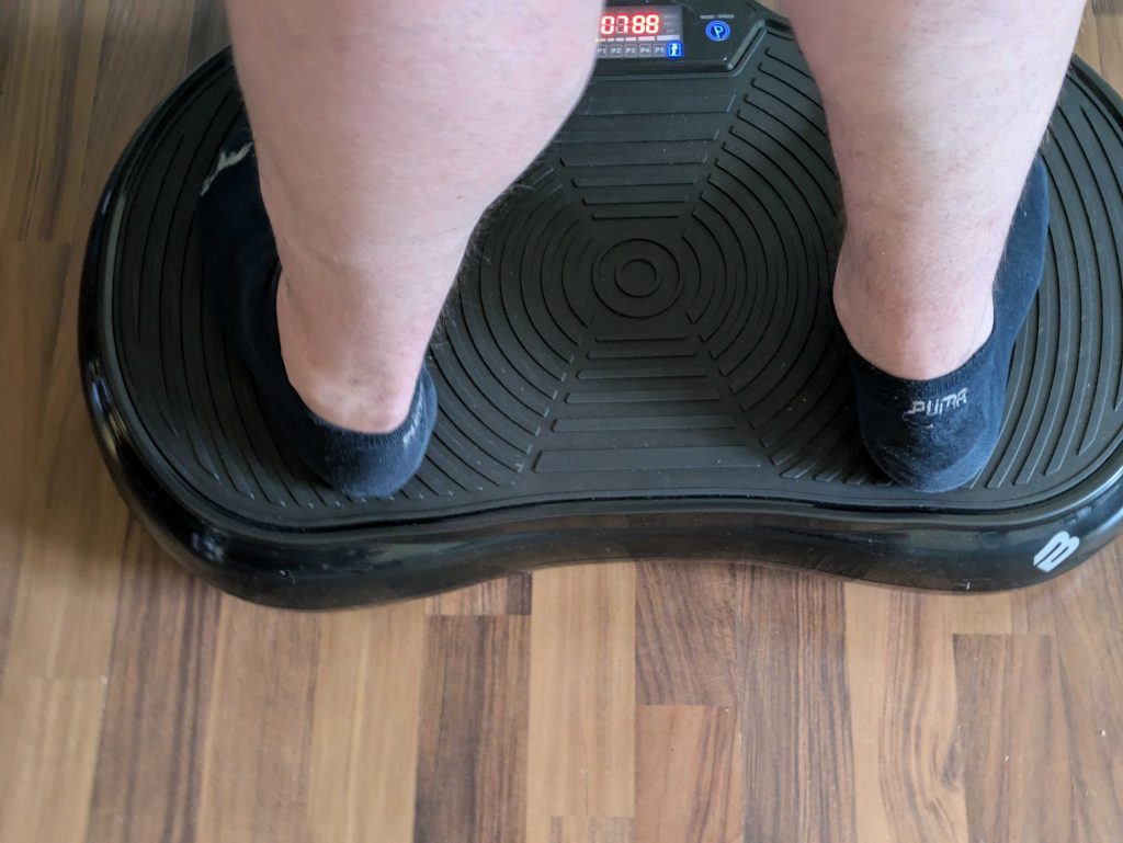 Bluefin Fitness SLIM Vibrationsplatte im Betrieb (4)