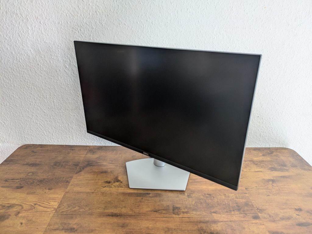 Dell S2721QSA Monitor angewinkelt