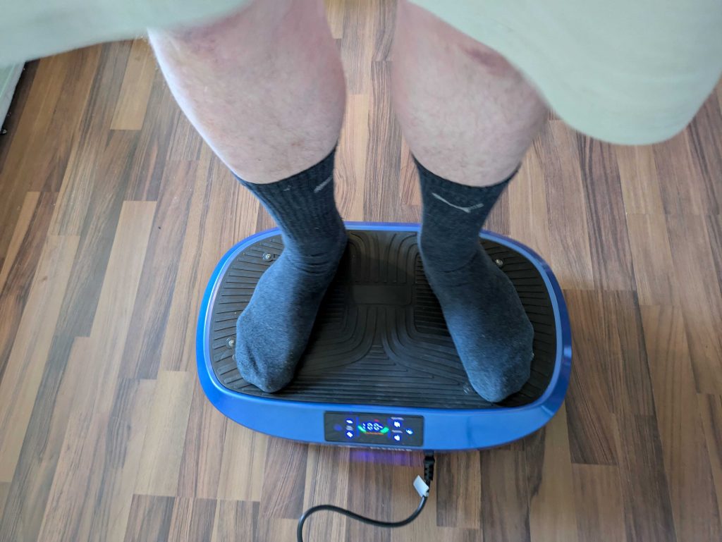 FLYBIRD HR23 SZJ Vibrationsplatte im Betrieb