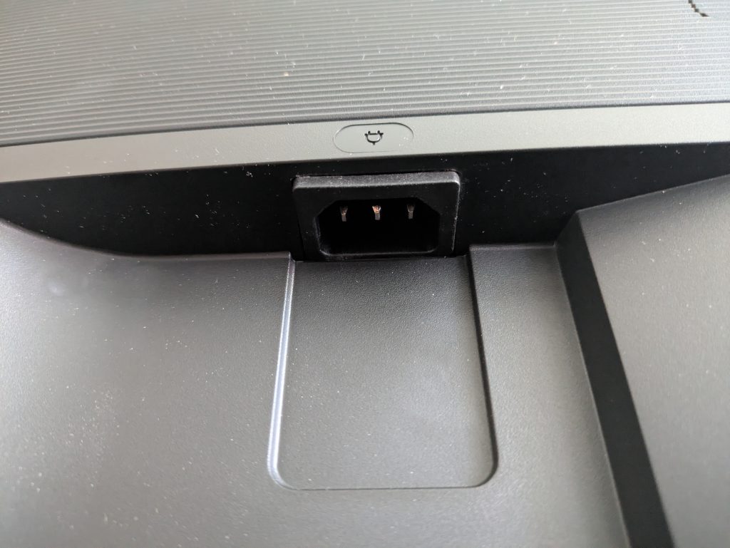 Netzanschluss des Samsung M5 Smart S32BM500EU Monitors