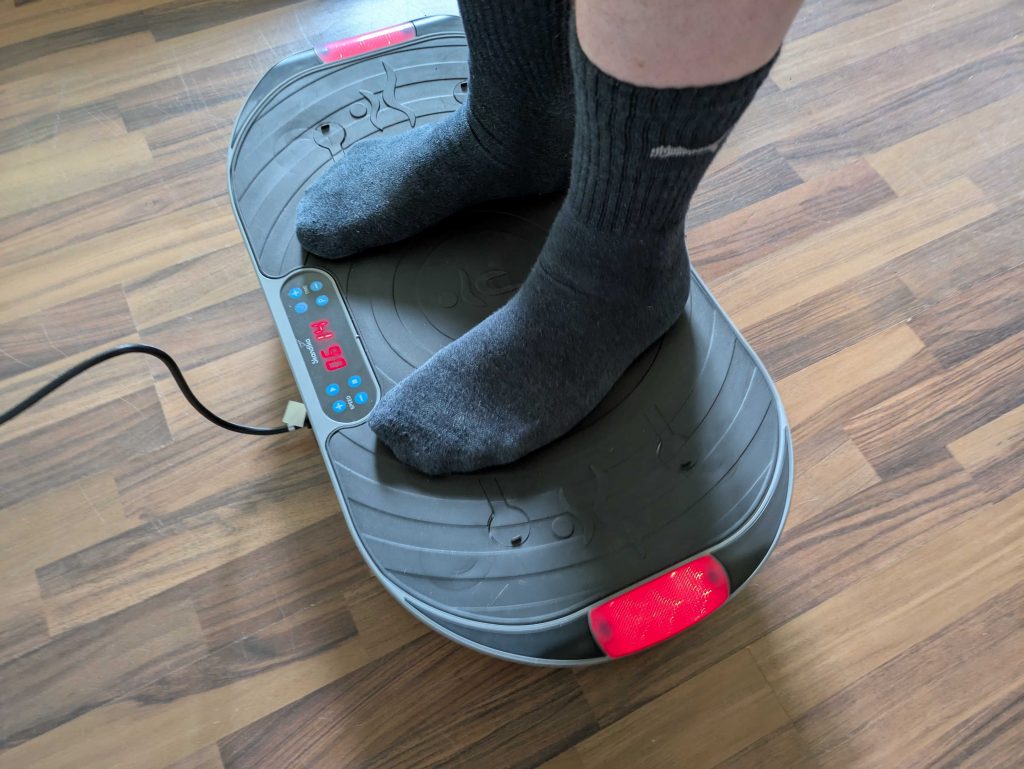 Skandika V2 Vibrationsplatte in Benutzung (2)