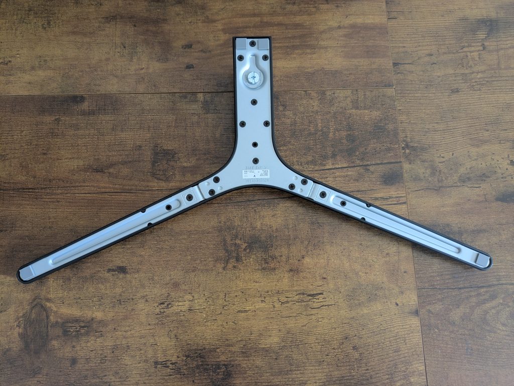 Standfuß des Samsung S36GD Monitors von unten