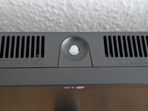Bedienknopf des LG Electronics 34WQ500-B UltraWide Monitors