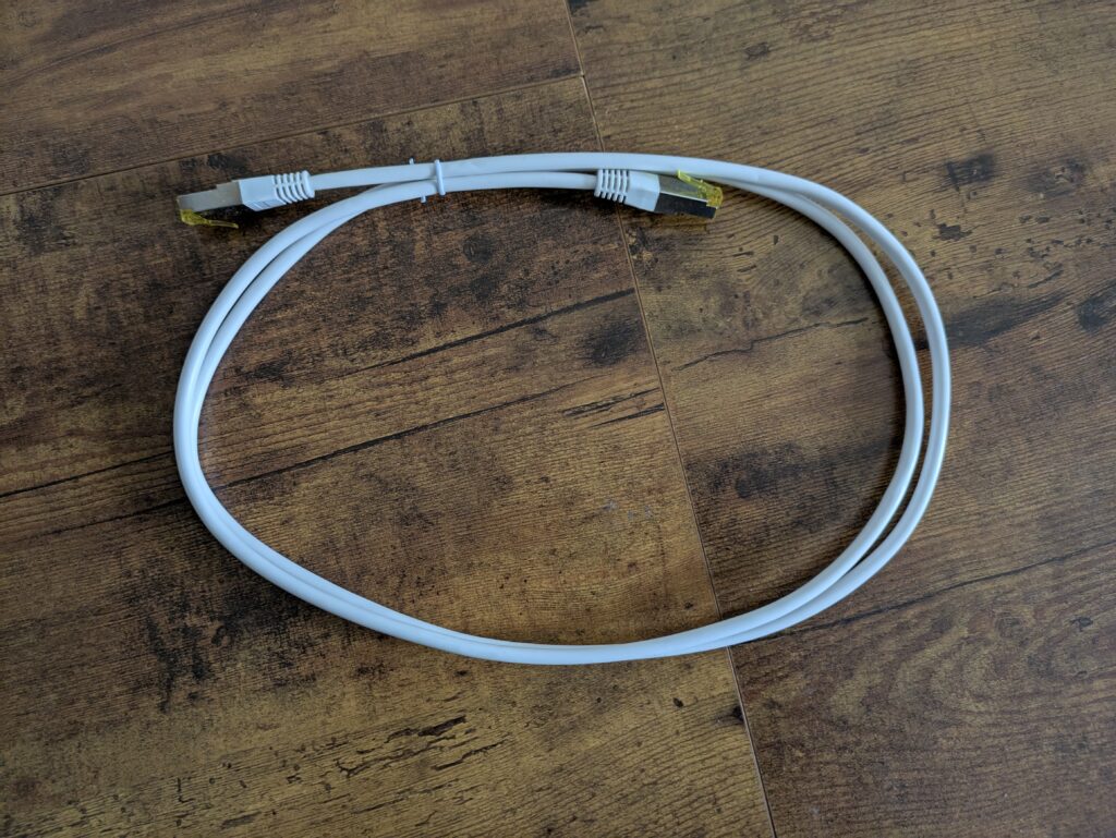 LAN-Kabel des FRITZ!Box 5690 Pro Routers