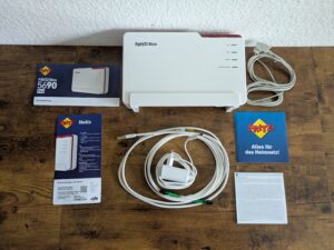 Lieferumfang des FRITZ!Box 5690 Pro Routers