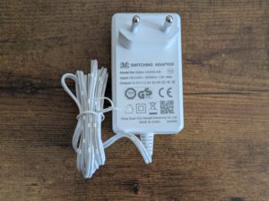 Netzteil des TP Link VX800v Routers