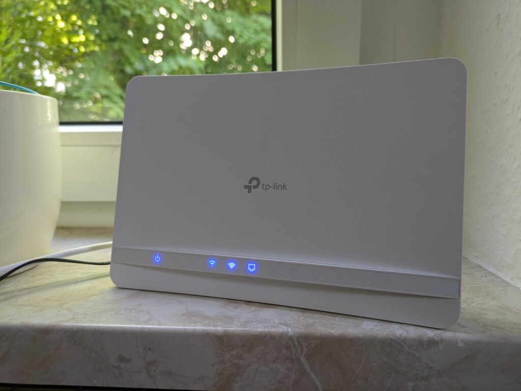TP Link VX231v Router Titelbild 2