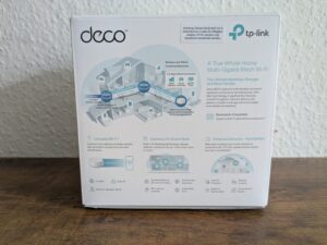 Verpackung des TP-Link Deco BE25 Routers von hinten