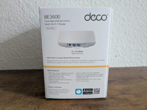 Verpackung des TP-Link Deco BE25 Routers von rechts