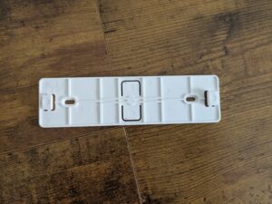 Wandhalterung des GL.iNet GL-B3000 Routers