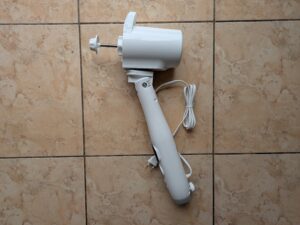 Antrieb des Midea FS40-16CR Standventilators von der Seite