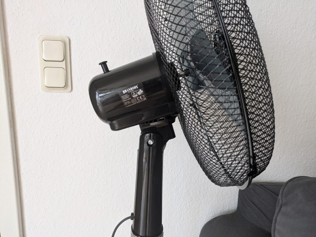 Brandson Ventilator von der Seite