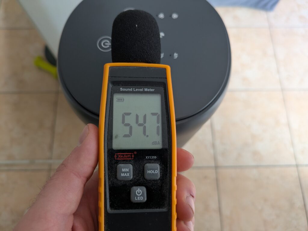 Lautstärke des Philips Serie 5000 Ventilators