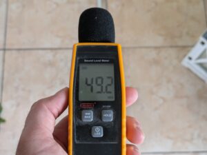 Lautstärke des Philips Serie 5000 Ventilators (2)