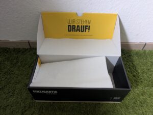 Leguano aktiv Barfußschuhe Karton geöffnet