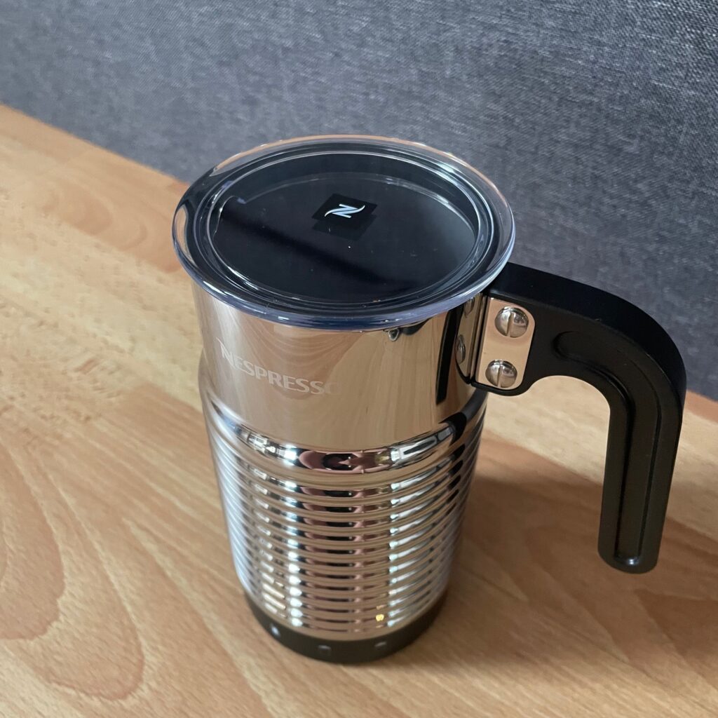 NESPRESSO Aeroccino 4 Milchaufschäumer Kanne
