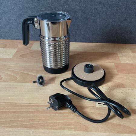 NESPRESSO Aeroccino 4 Milchaufschäumer Lieferung