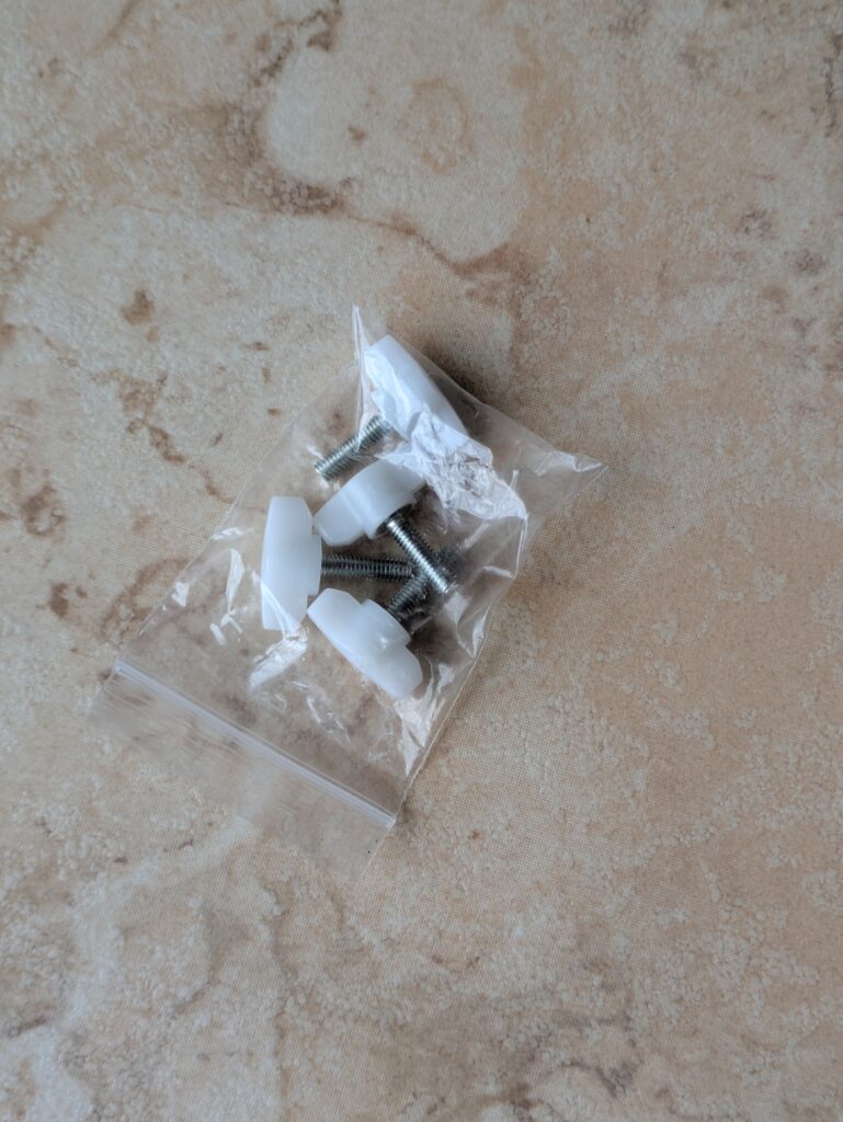 Schrauben des Rowenta VU6670 Eole Infinite Ventilators