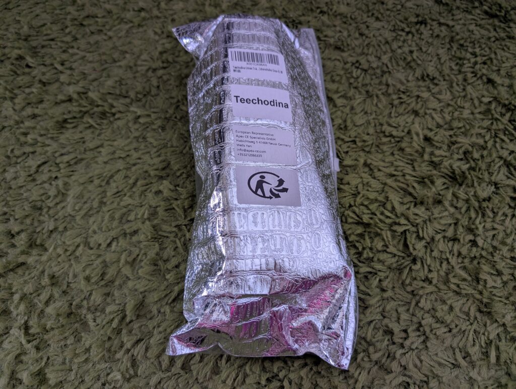 Teechodina Barfußschuhe eingepackt