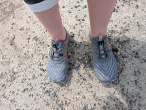 Teechodina Barfußschuhe mit kleinen Steinchen