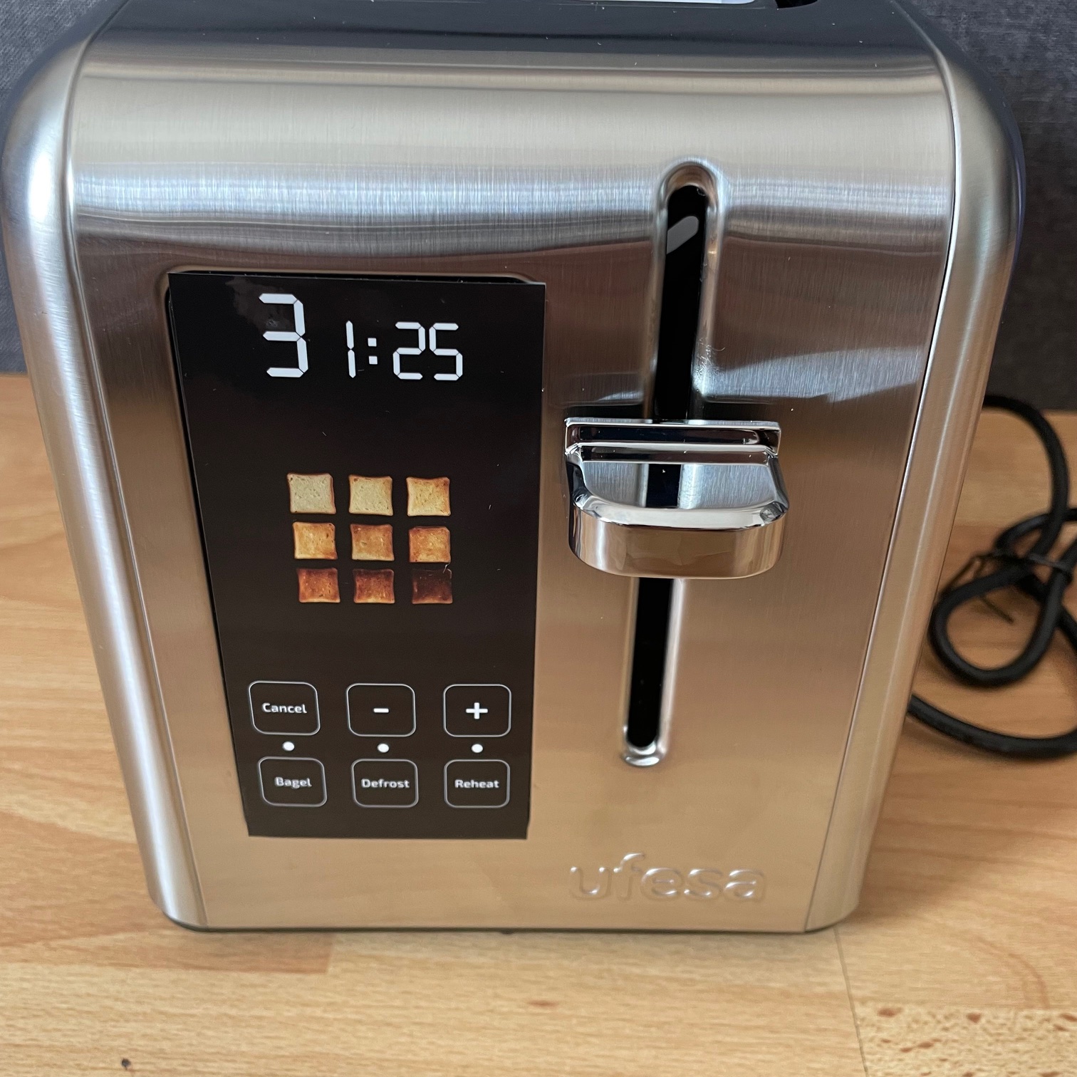 Ufesa Digital Future Toaster seitlich