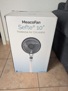 Verpackung des MeacoFan Sefte® 10 Ventilators