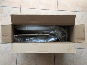 Verpackung des Rowenta VU2731 Turbo Silence Extreme+ Ventilators geöffnet