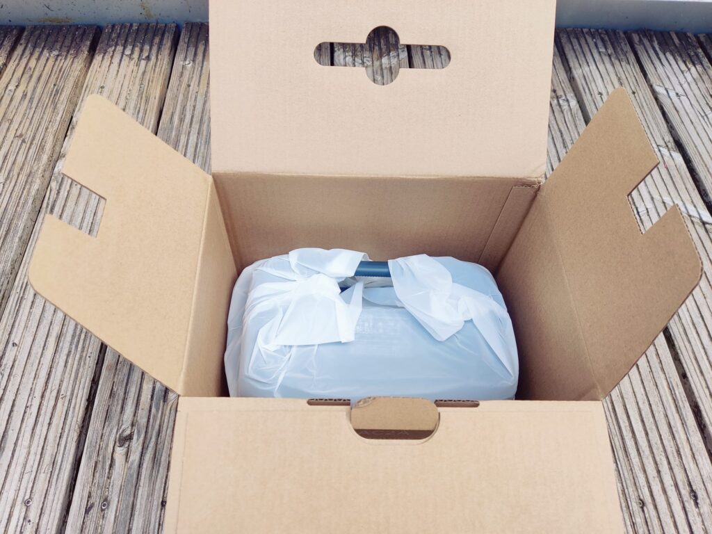 BLUETTI AC2A Powerstation Verpackung geöffnet 2