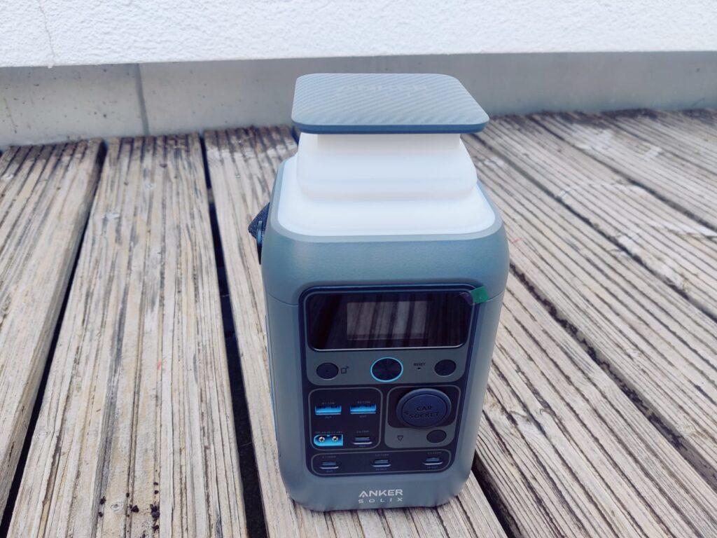 Anker SOLIX C300 DC Powerstation mit Lampe