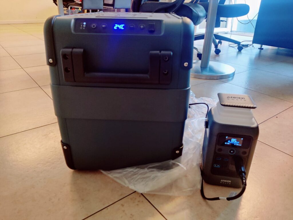 Anker SOLIX C300 DC Powerstation 12-Volt-Entladung