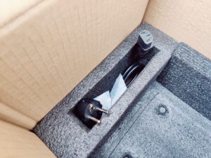 ALLPOWERS R600 Powerstation Kabel in Verpackung