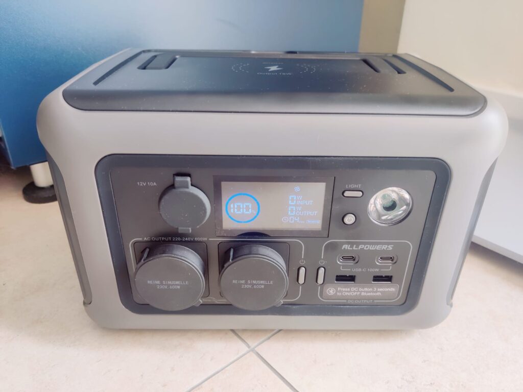 ALLPOWERS R600 Powerstation vollständig aufgeladen