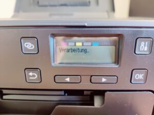 Canon PIXMA TS705a Tintenstrahldrucker Display bei Einrichtung