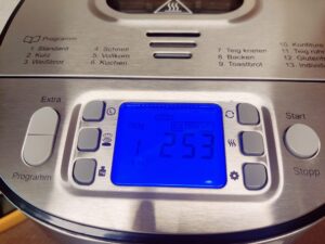 Rommelsbacher BA 550 Brotbackautomat Display beim Start