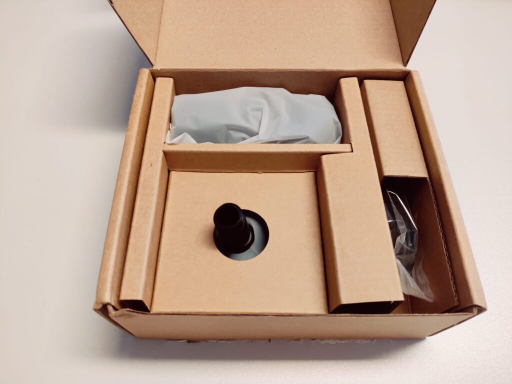 Amazon Basics AMZ-S6524A Mikrofon verpackt