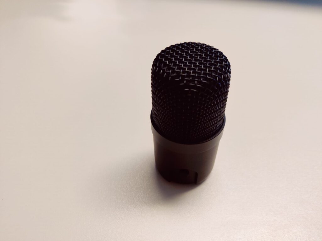 Amazon Basics AMZ-S6524A Mikrofon von oben