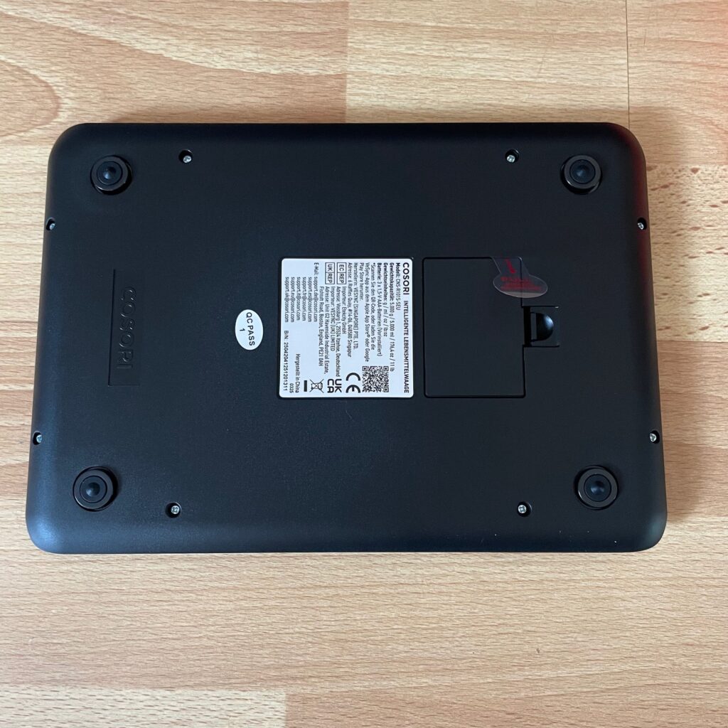 Cosori CNS-R101S Küchenwaage von unten
