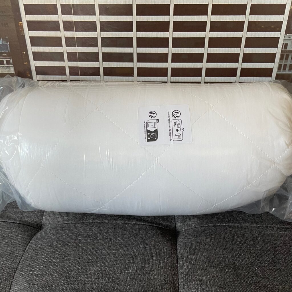 ZOLLNER Hotel Quality Kissen eingepackt