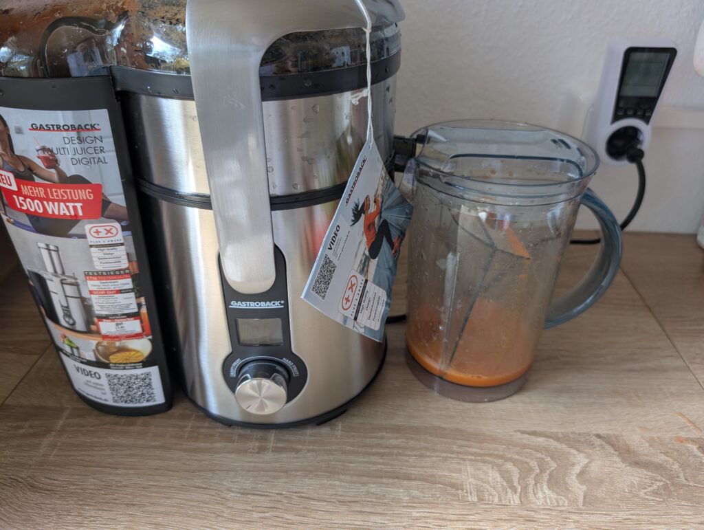 Gastroback Design Multi Juicer Digital Entsafter Möhren entsaften