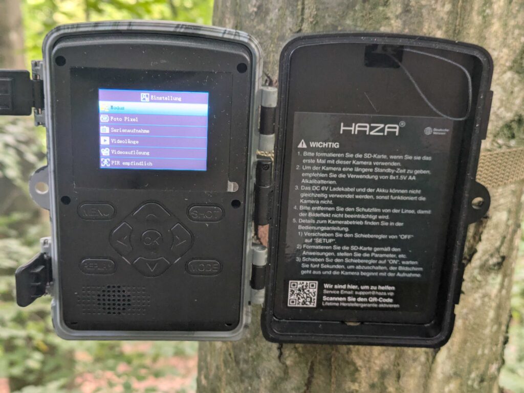 Haza PR800 Wildkamera Display in Benutzung