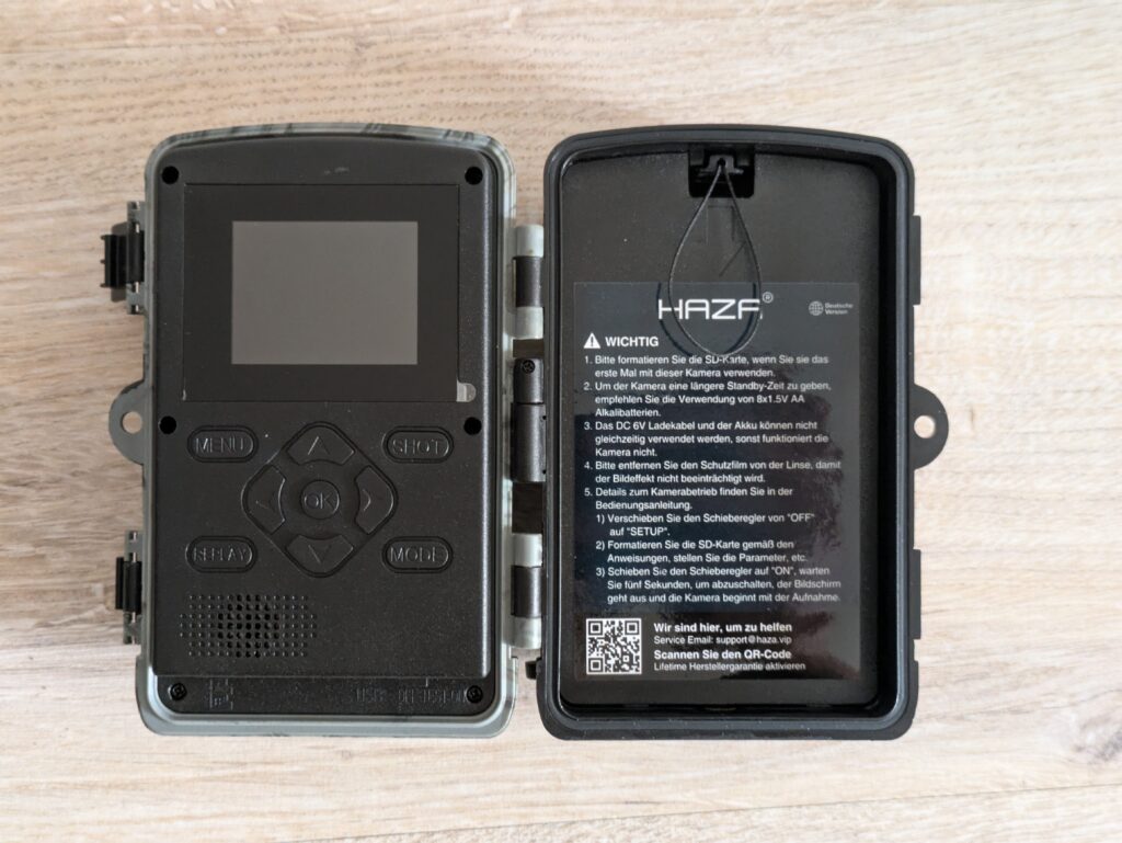 Haza PR800 Wildkamera geöffnet