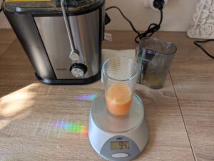 Juilist-Entsafter Apfelsaft