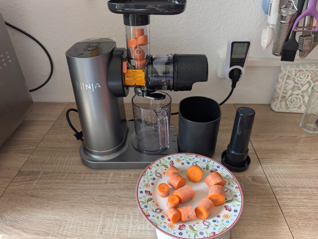 Ninja JC151EU Entsafter Möhren entsaften