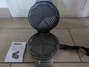 Princess-Waffeleisen aufgeklappt